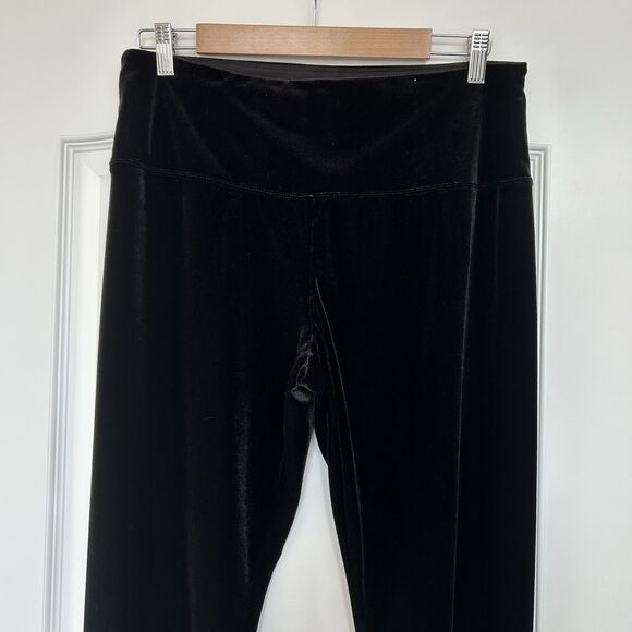 Suave Black Velvet Leggings Pants Sz Large Revolutionary Tummy Control Stretch - Picture 2 of 6